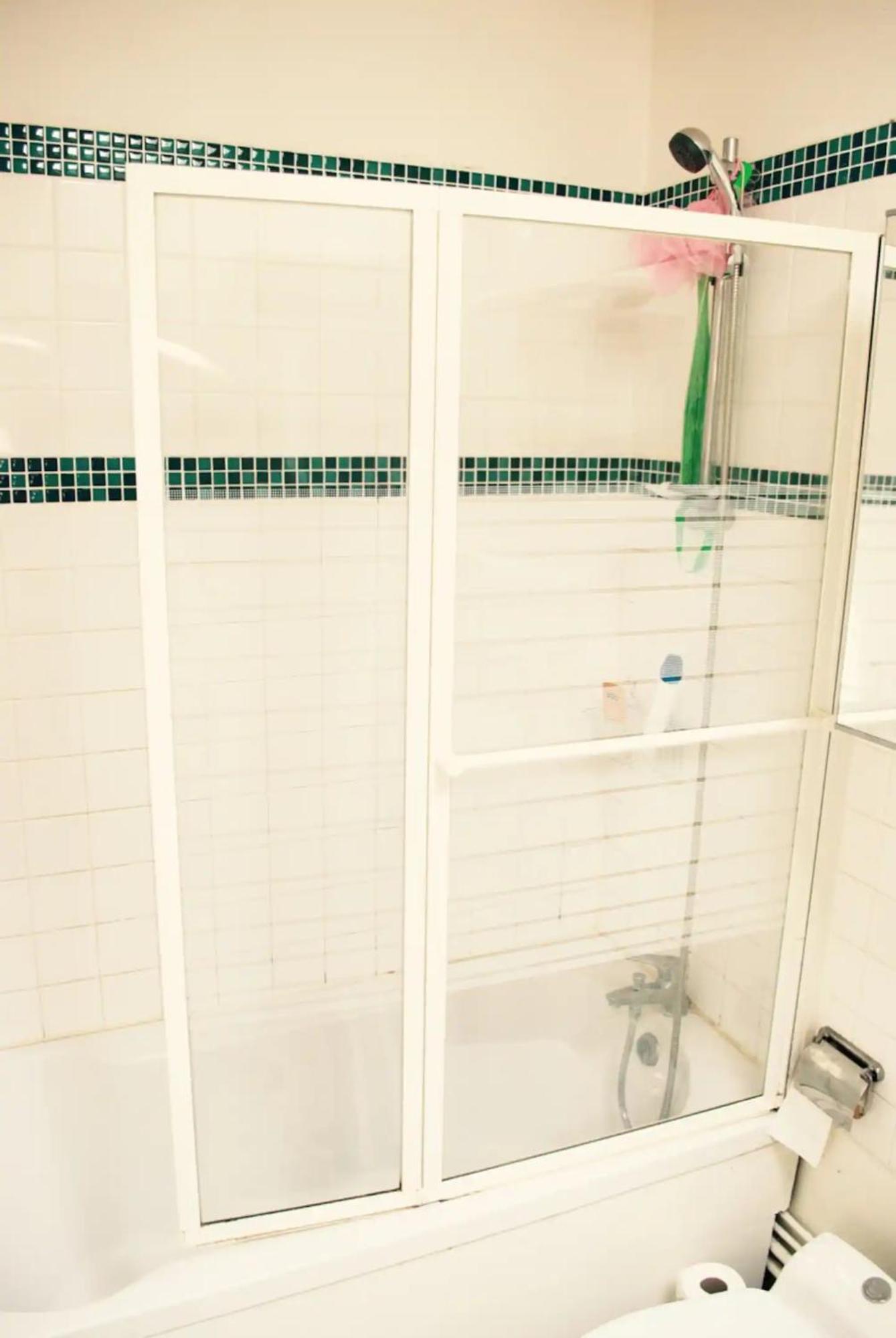 Chambre 2 Pers, Repas Et Taxi Cdg Extra Aulnay-sous-Bois Ngoại thất bức ảnh