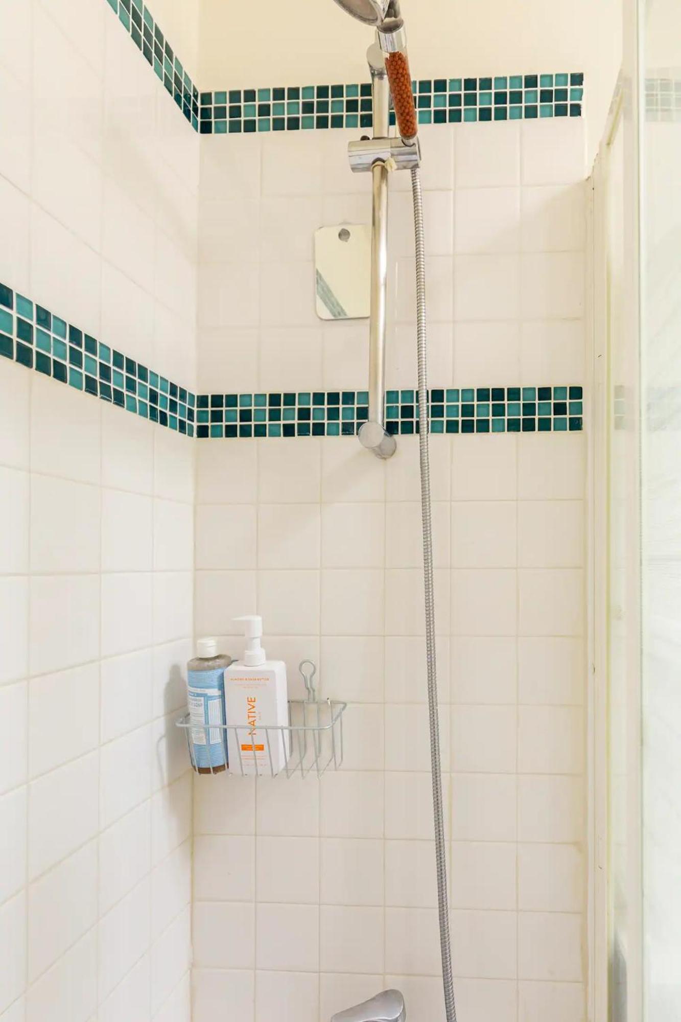 Chambre 2 Pers, Repas Et Taxi Cdg Extra Aulnay-sous-Bois Ngoại thất bức ảnh